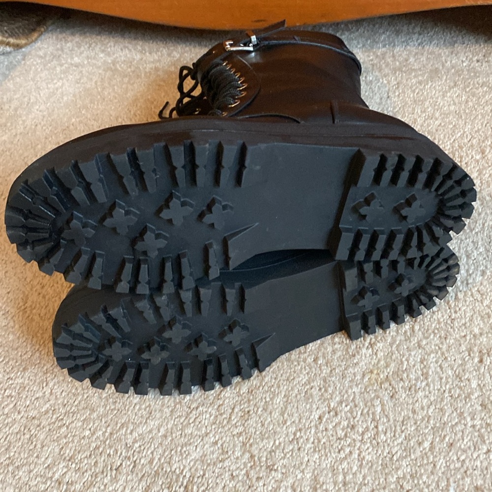 Platform Boots - Picture 6 of 6